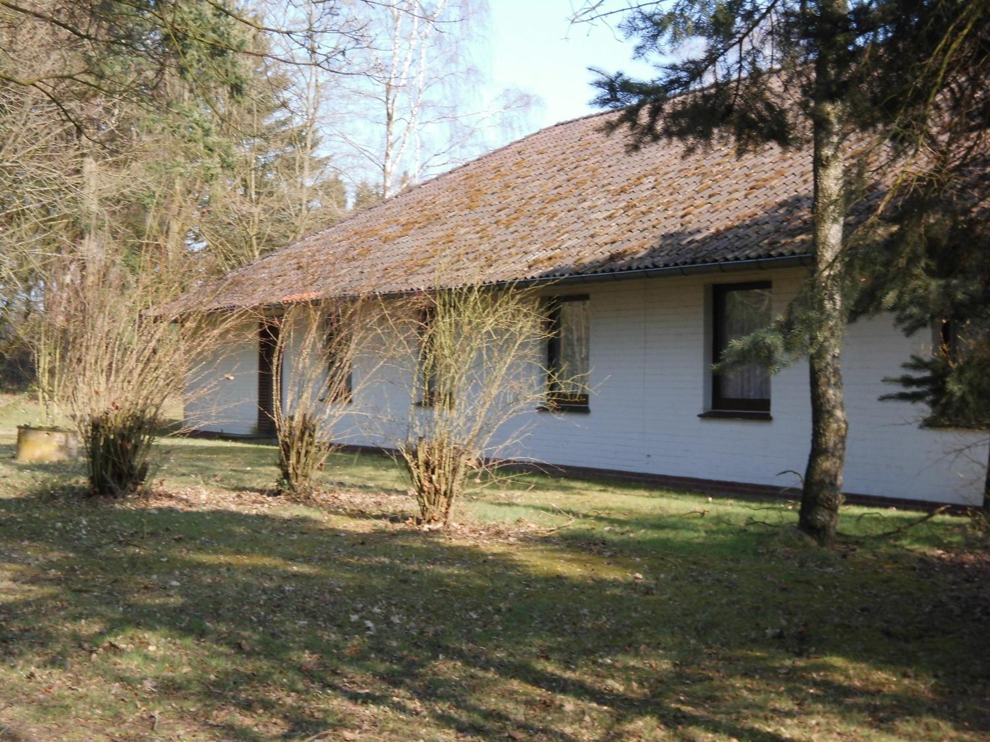 Land Gut Hotel Dierks Repke Εξωτερικό φωτογραφία