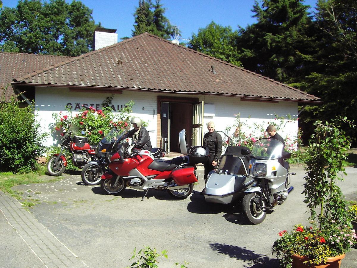 Land Gut Hotel Dierks Repke Εξωτερικό φωτογραφία