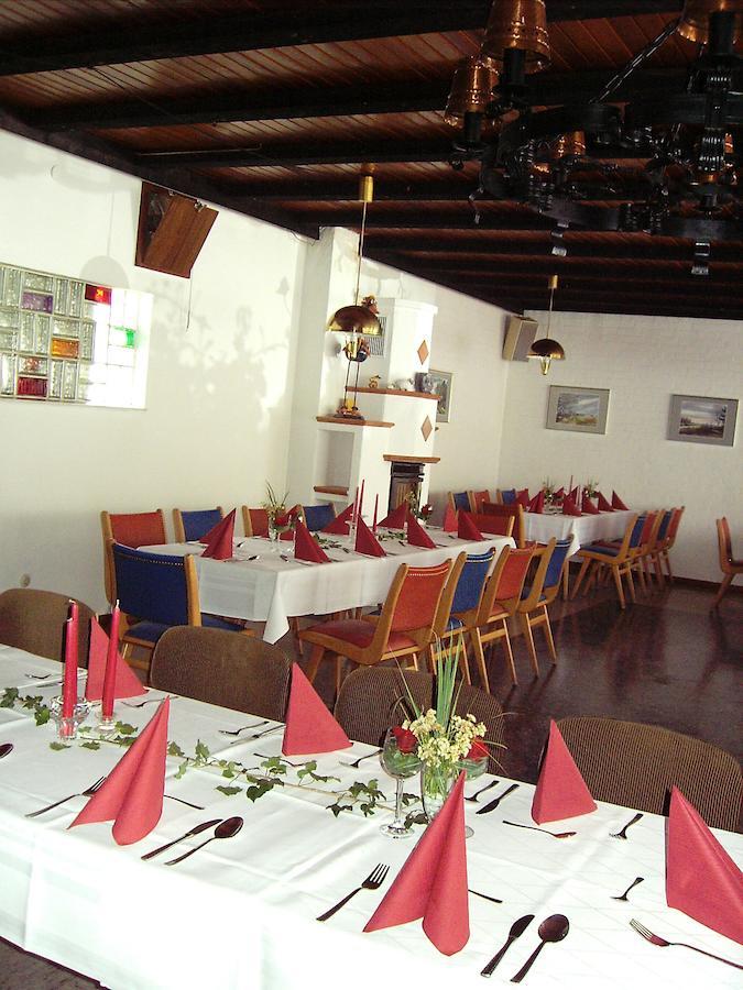 Land Gut Hotel Dierks Repke Εξωτερικό φωτογραφία
